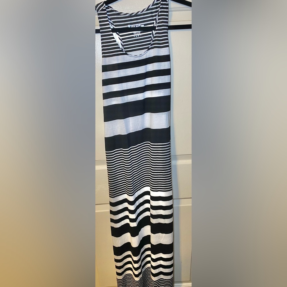 Women’s Black/White‎ Blue/White Stripe Maxi Dresses Set of 2 - Picture 5 of 5